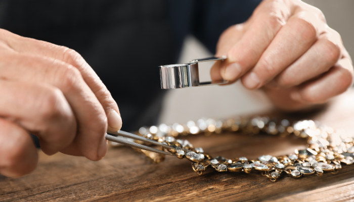 Expert Advice: How to Choose the Right Jewellery Repair Service