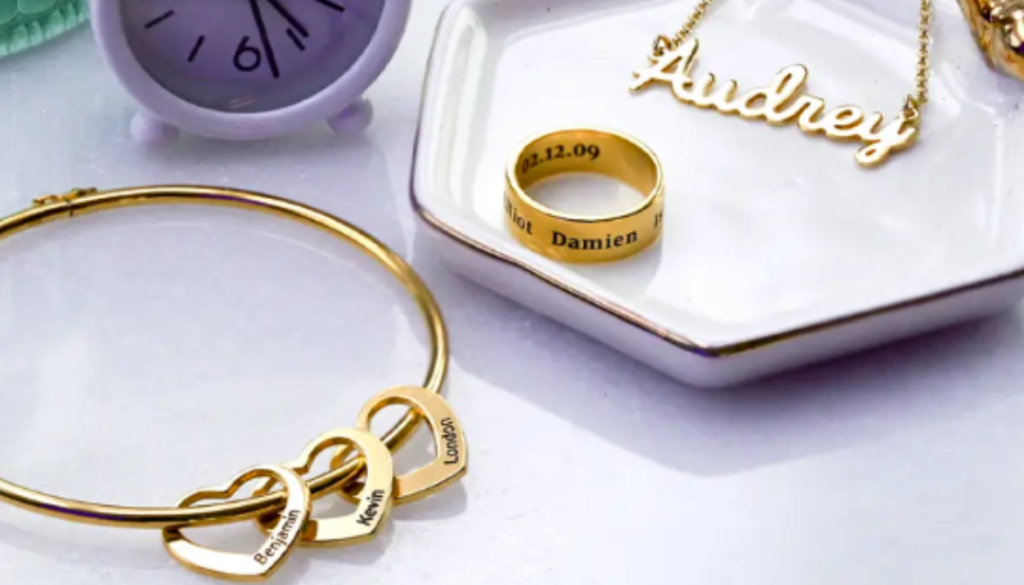 10 Unique and Creative Ideas to Personalise Your Bespoke Jewellery