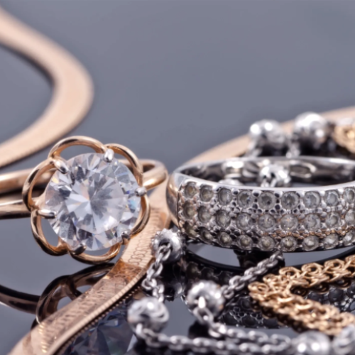 What are the Latest Trends in Bespoke Jewellery?